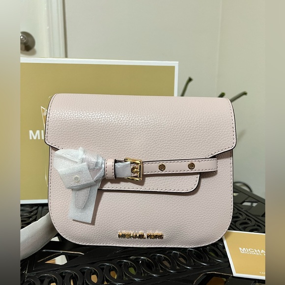❌SOLD❌NWT Michael Kors Emilia Crossbody Bag - Picture 2 of 11